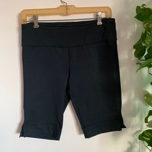 Black Mid Thigh Athletic Shorts